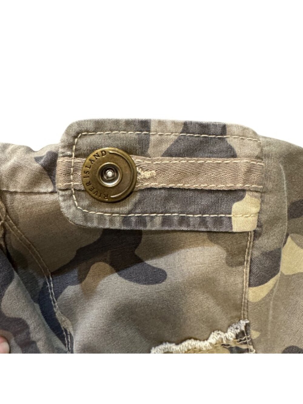 Military-Style River Island Trophy Jacket Epaulets Button-Up Tailored Camouflage - Picture 11 of 13